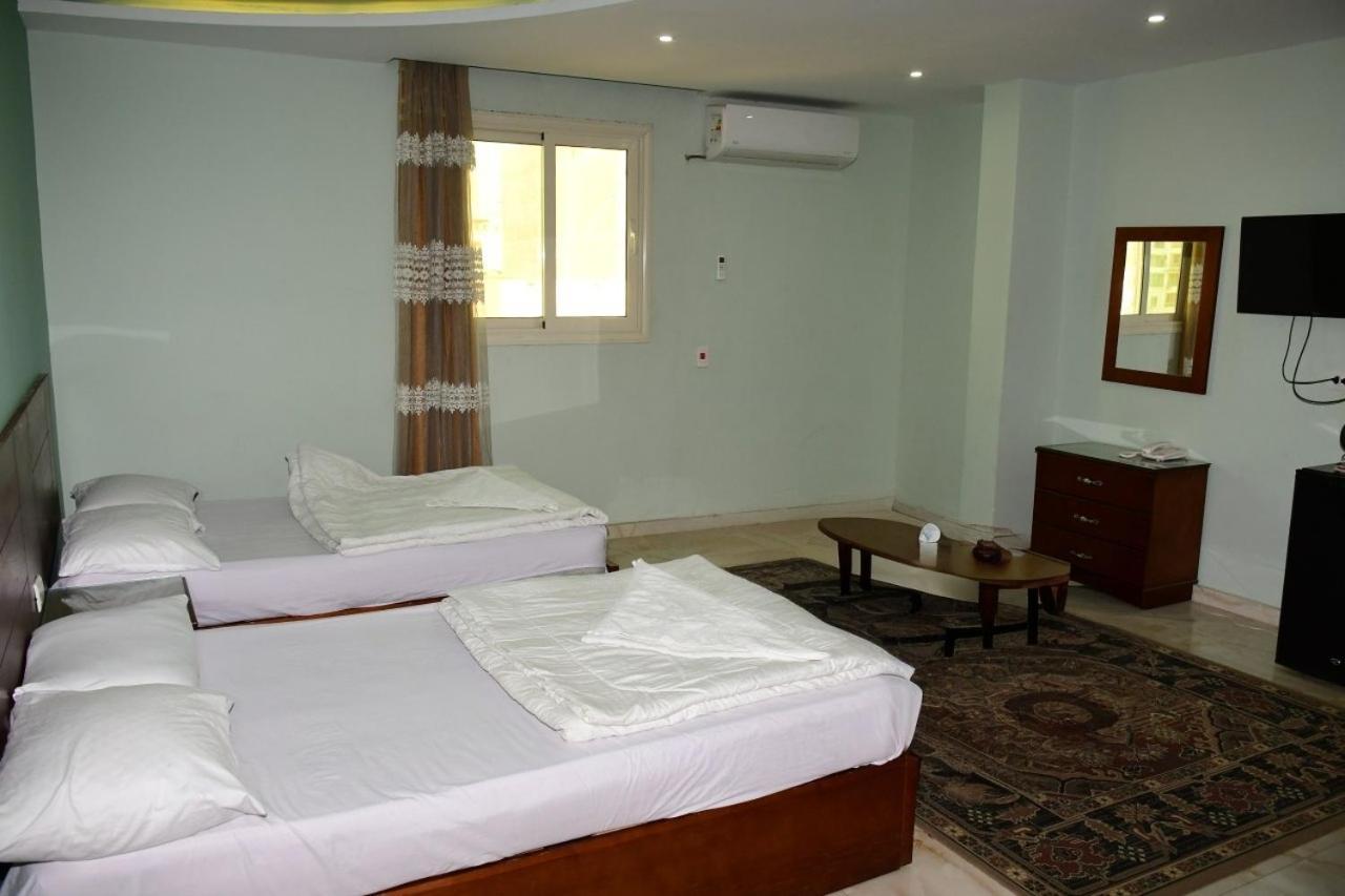 Grand Golden Pyramids View Hotel Kafrat al Jabal Exterior photo